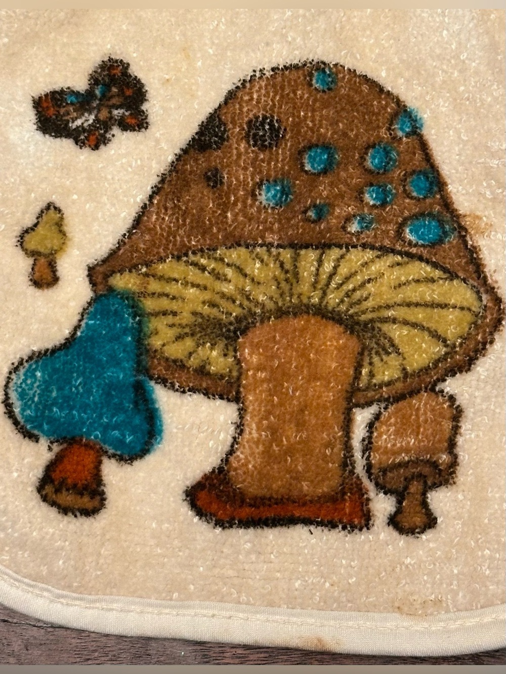 Mushroom butterfly Terry cloth potholder - Picture 2 of 9